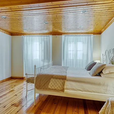 Inloveapartments - Amazing Duplex At Alfama Lisbona