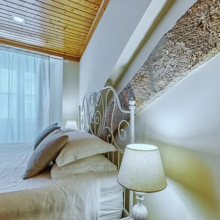 Amazing Duplex At Alfama * 리스본