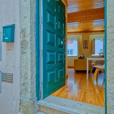 Amazing Duplex At Alfama 아파트 리스본