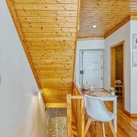 Inloveapartments - Amazing Duplex At Alfama * Lisbona