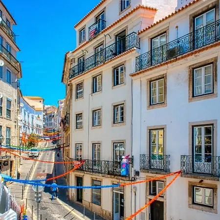 Amazing Duplex At Alfama